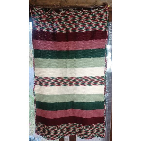 Handmade Crocheted Striped Blanket Throw Gorgeous Beautiful Unique Warm Winter - Picture 1 of 11